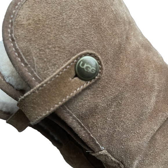 Ugg Lynnea Clog Boots Tan Suede Sheepskin Lined Fold Over Cuff Size 7 - Picture 10 of 11